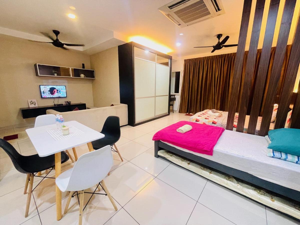 Ola Studio Penang At Mansion One George Town Buitenkant foto